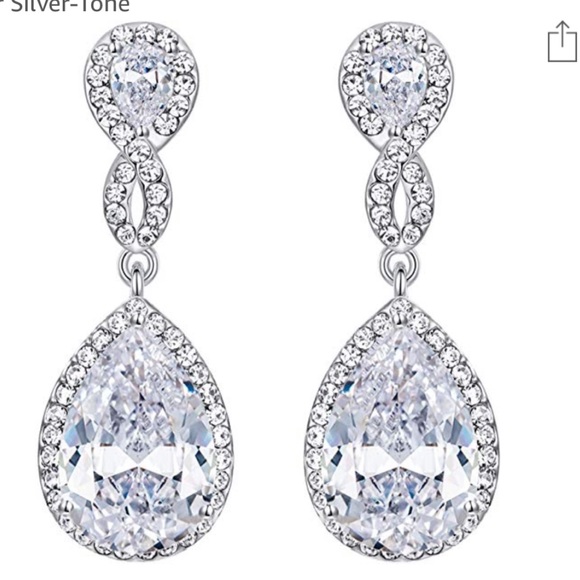 Jewelry - Brand new Crystal earrings Jewelry - Brand new Crystal earrings